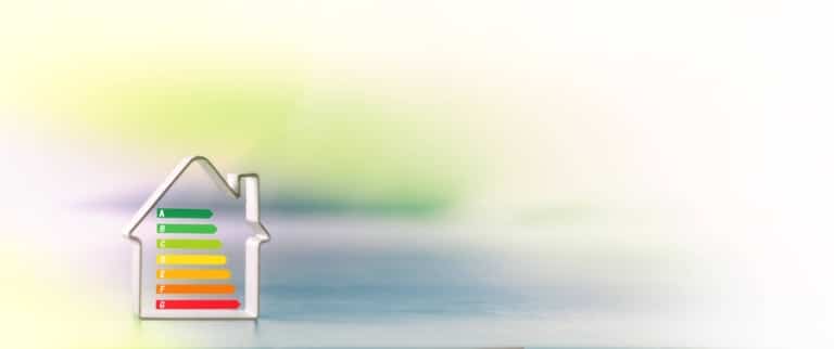 Décarbonation et performance énergétique : effets sur les valeurs foncières côté professionnels 